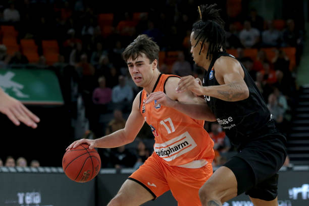 受到了前所 受到了前所