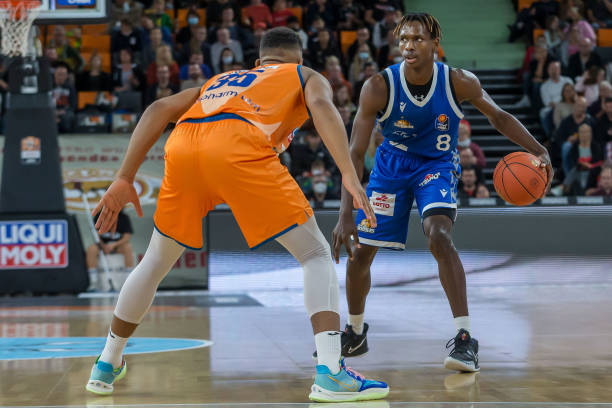 更是巴塞罗 更是巴塞罗