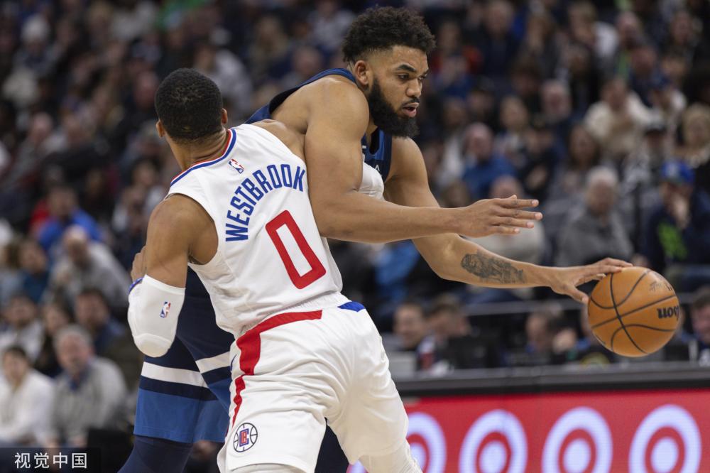 其脱颖而出 其脱颖而出