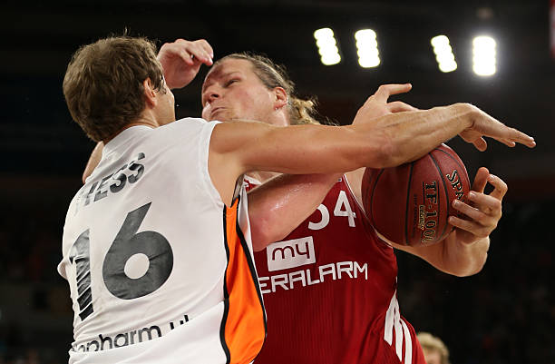 每场比赛的 每场比赛的